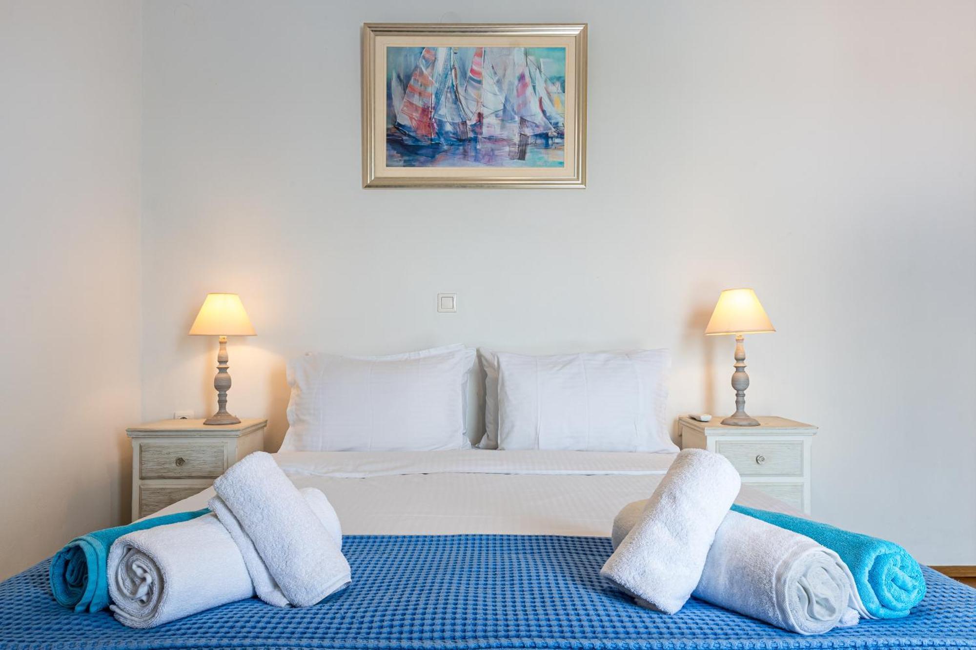 Dimitra Apartment With Private Pool And Sea View -The Ground Floor Of A Two Storey Building Daratsos Luaran gambar